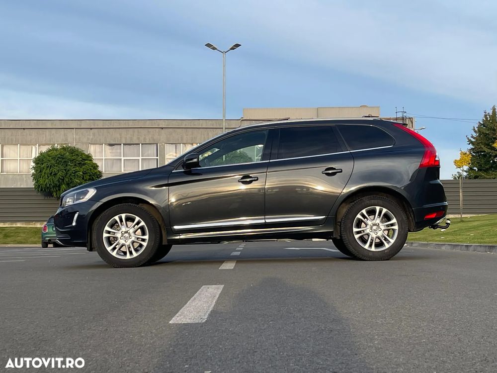 Volvo XC 60 D4 Geartronic Momentum - 37
