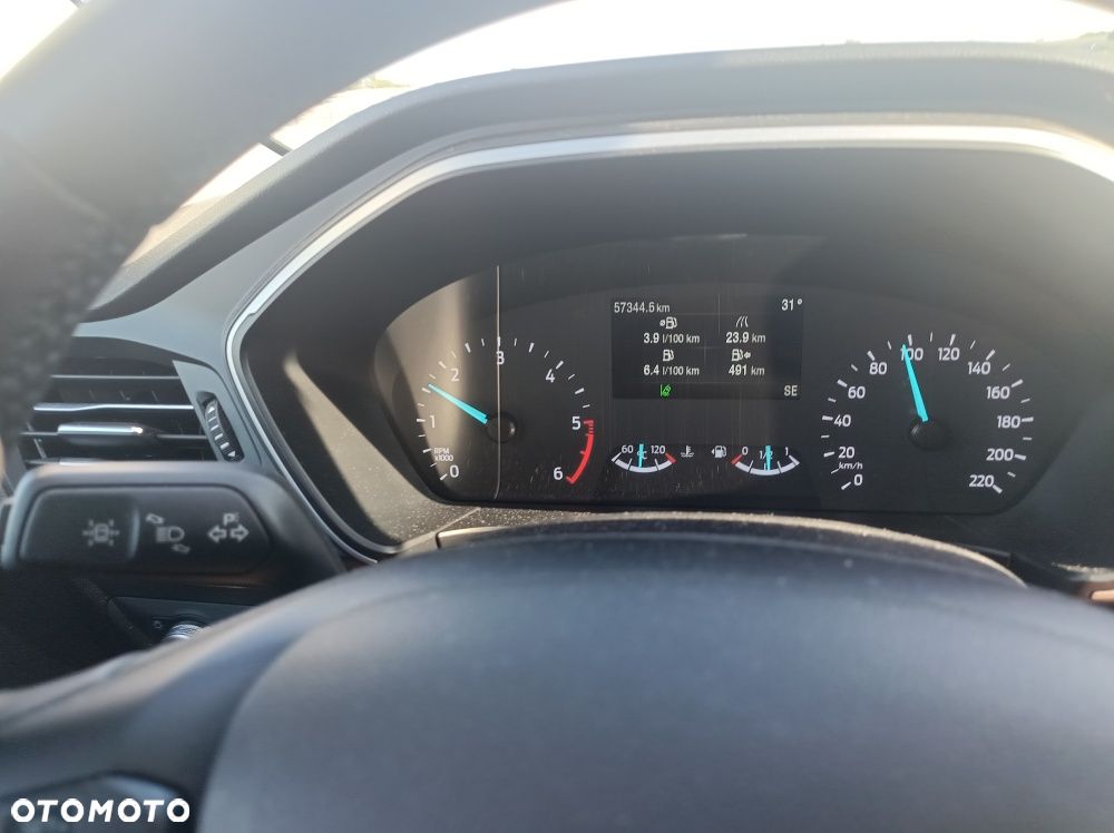 Ford Kuga 1.5 EcoBlue FWD Titanium - 8