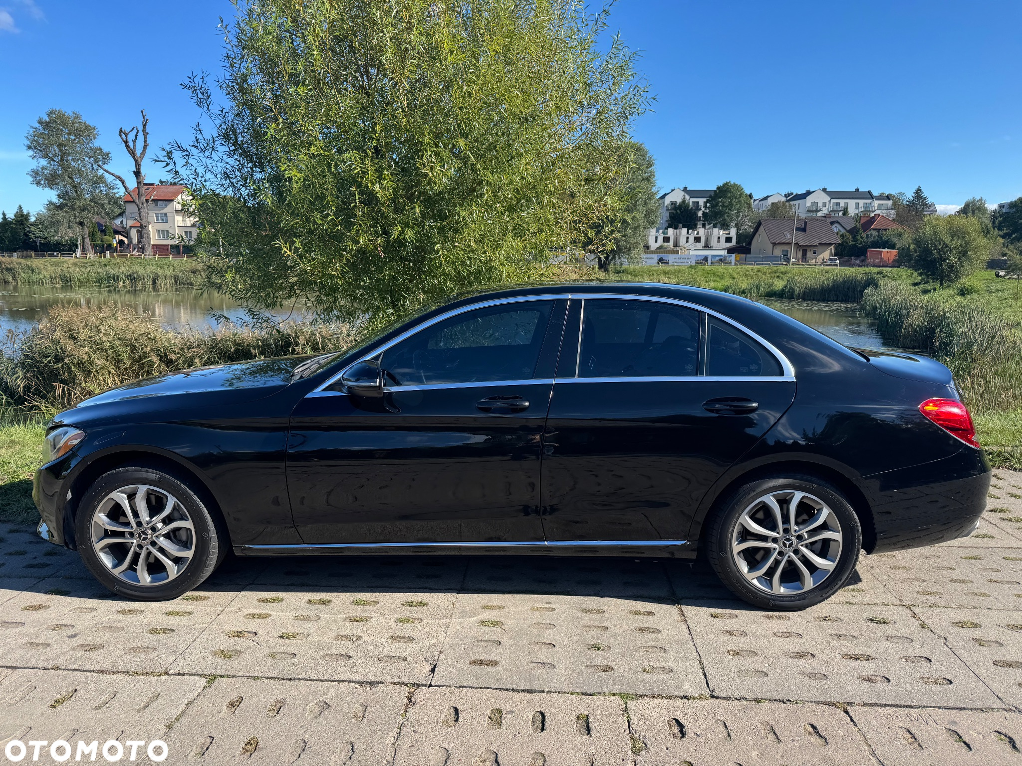 Mercedes-Benz Klasa C 300 7G-TRONIC - 7