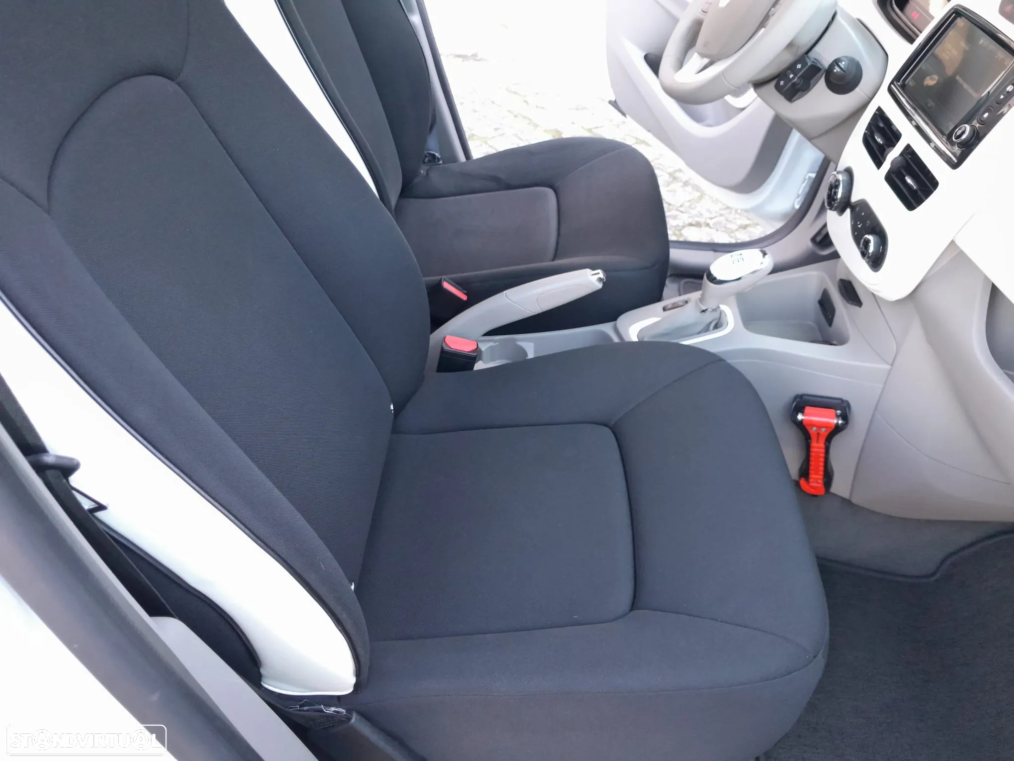 Renault Zoe (c/ Bateria) 41 kwh Life - 15
