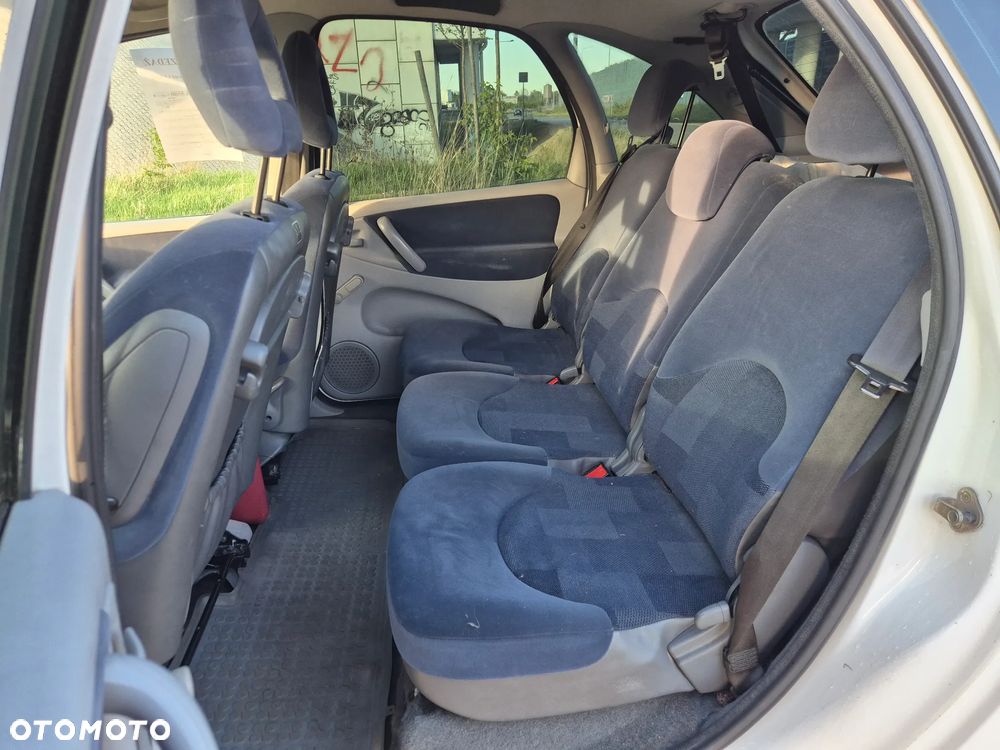 Citroën Xsara Picasso 1.6 HDI Exclusive - 10