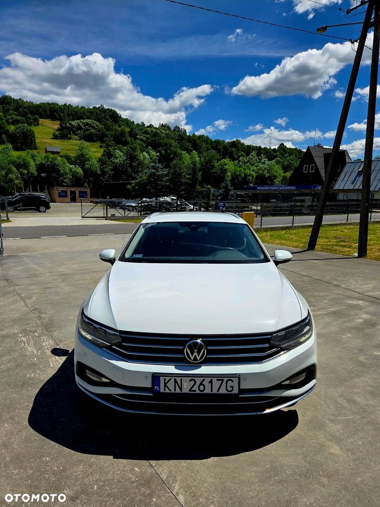 Volkswagen Passat 2.0 TDI EVO Business DSG - 2