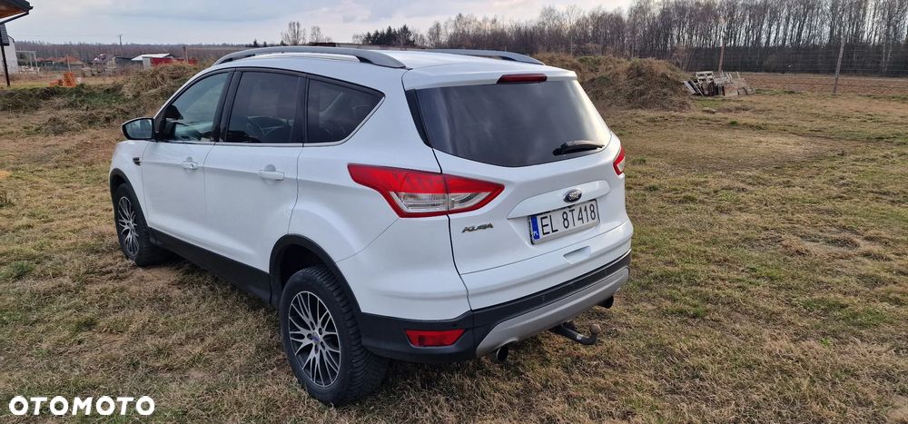 Ford Kuga 2.0 TDCi 4WD Titanium - 4