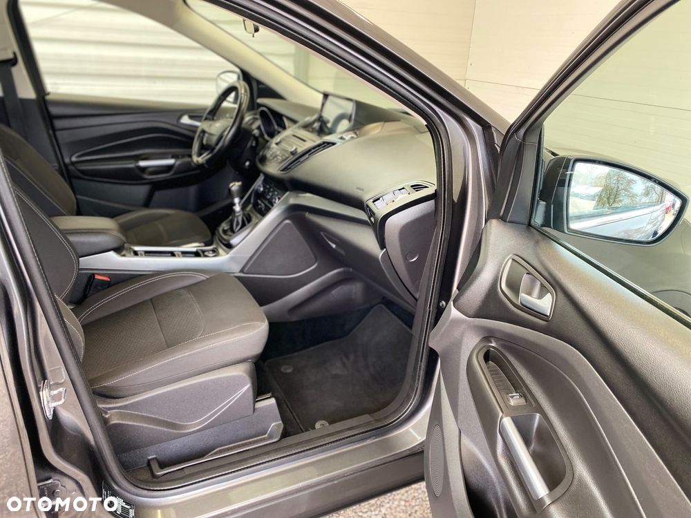 Ford Kuga 2.0 TDCi AWD Trend - 12