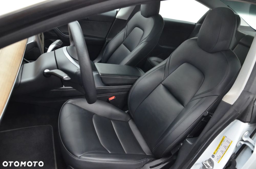 Tesla Model 3 RWD Hinterradantrieb - 10