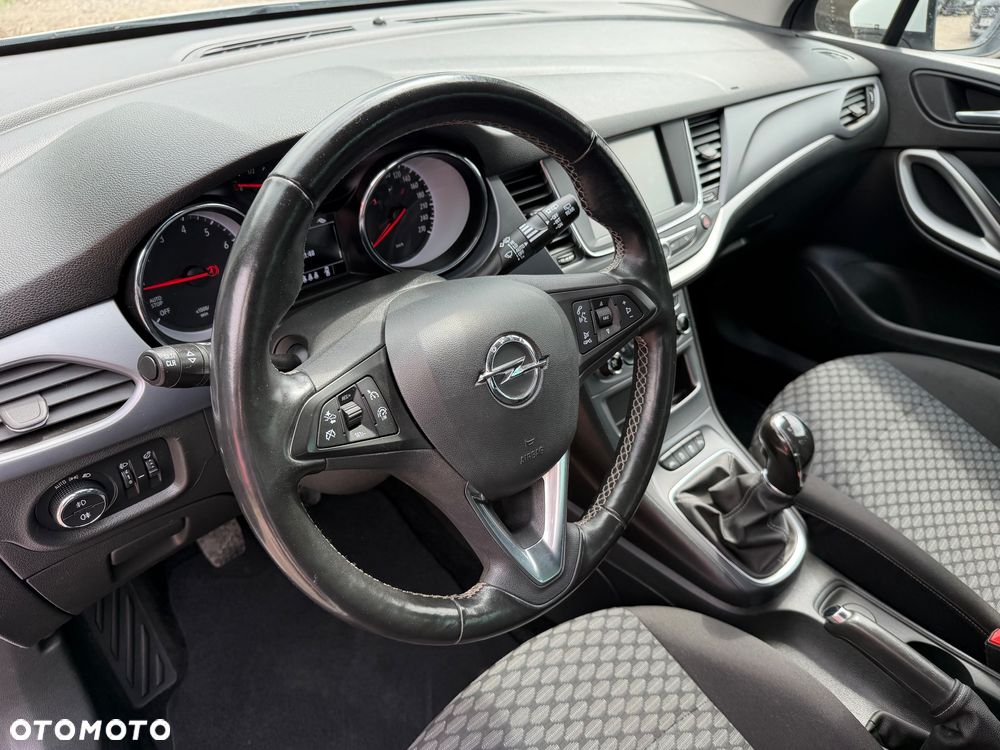 Opel Astra 1.4 Turbo Start/Stop Business - 18