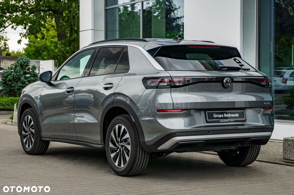 Volkswagen T-Roc - 10