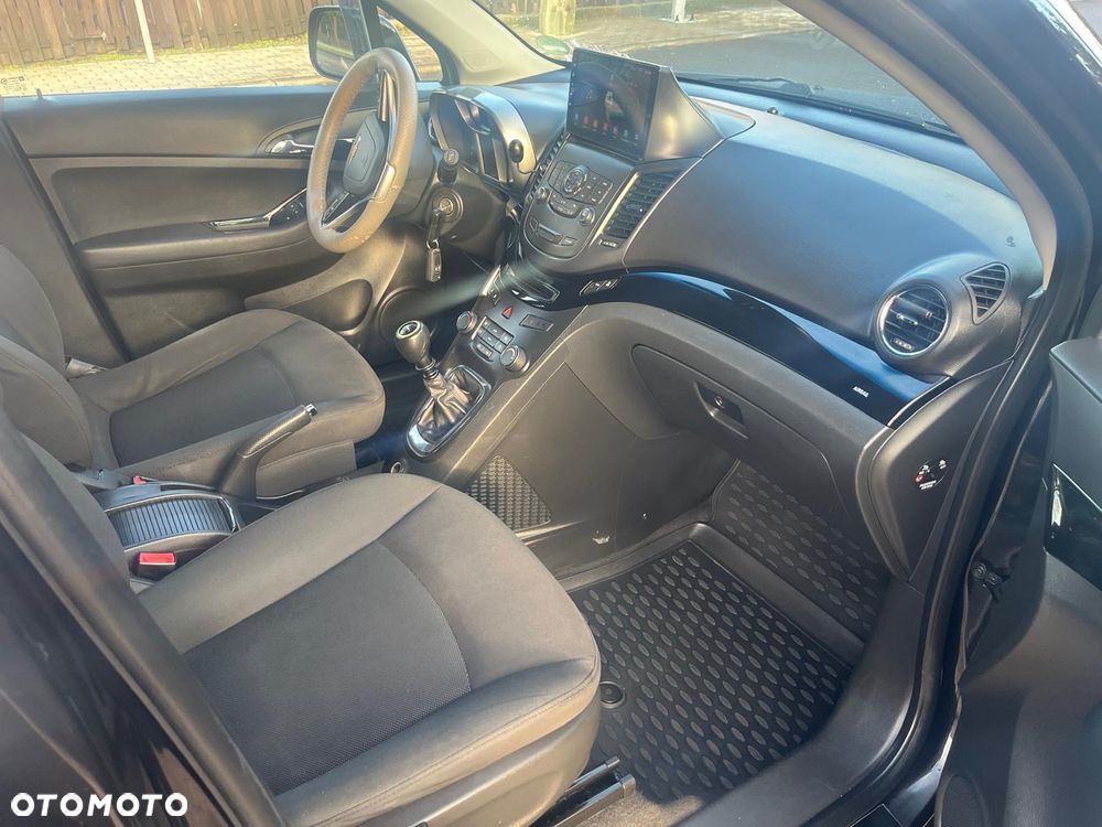 Chevrolet Orlando - 5