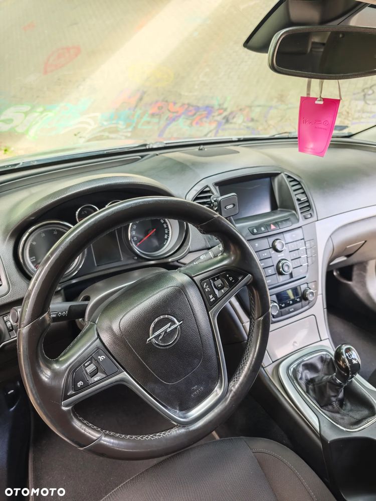 Opel Insignia 2.0 CDTI - 14