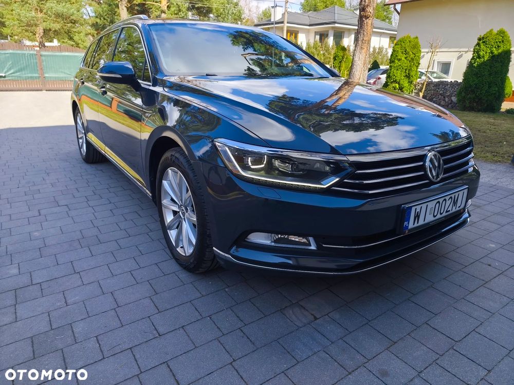 Volkswagen Passat - 13