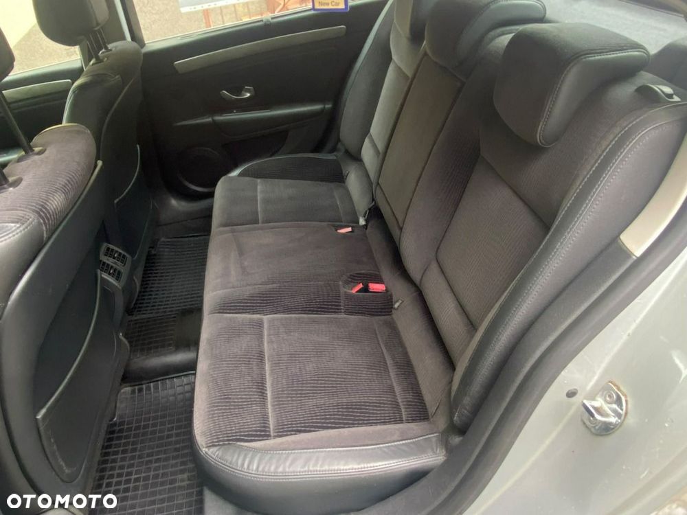 Renault Laguna - 5