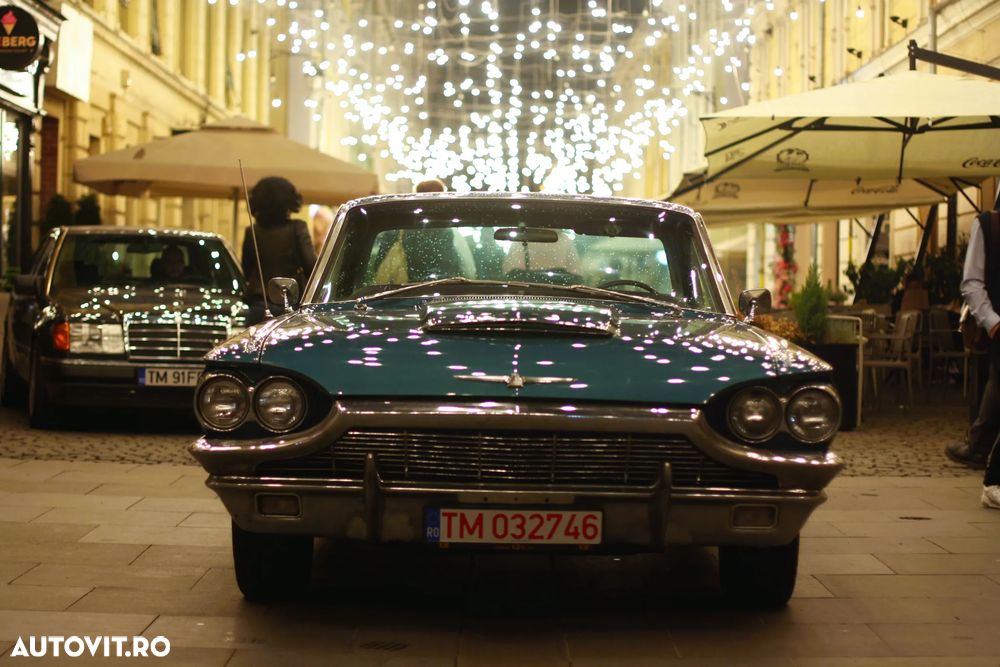 Ford Thunderbird - 7