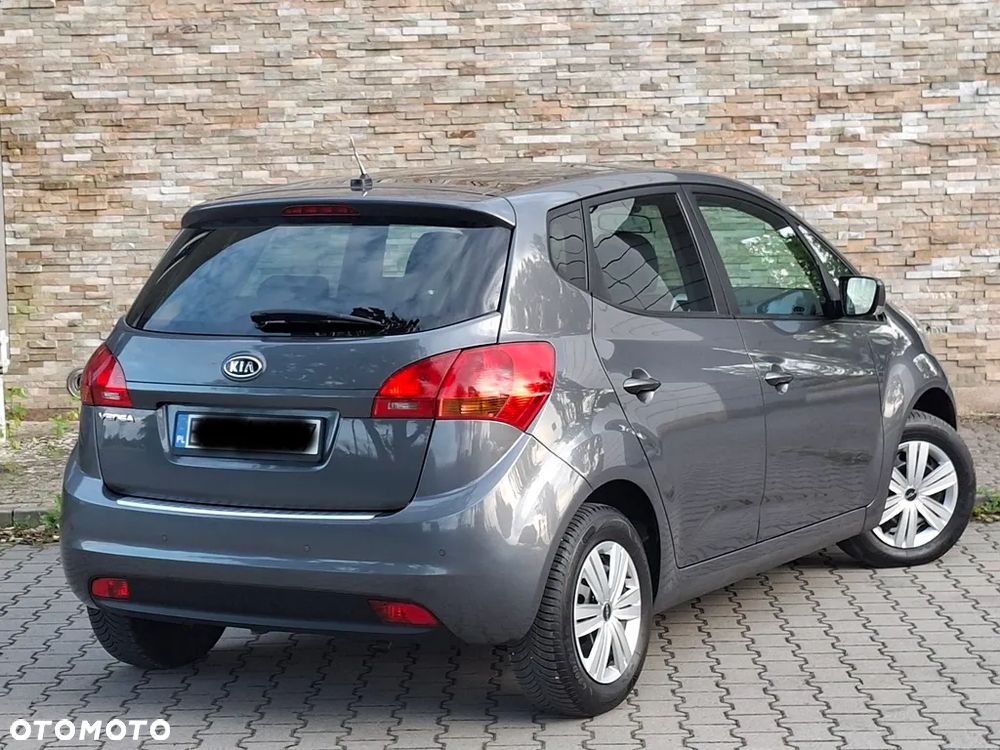 Kia Venga 1.4 CVVT Titanium Collection - 5
