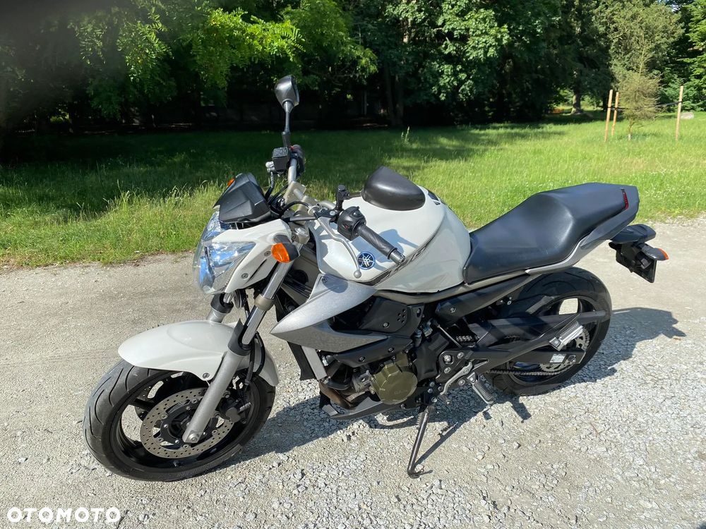 Yamaha XJ - 4