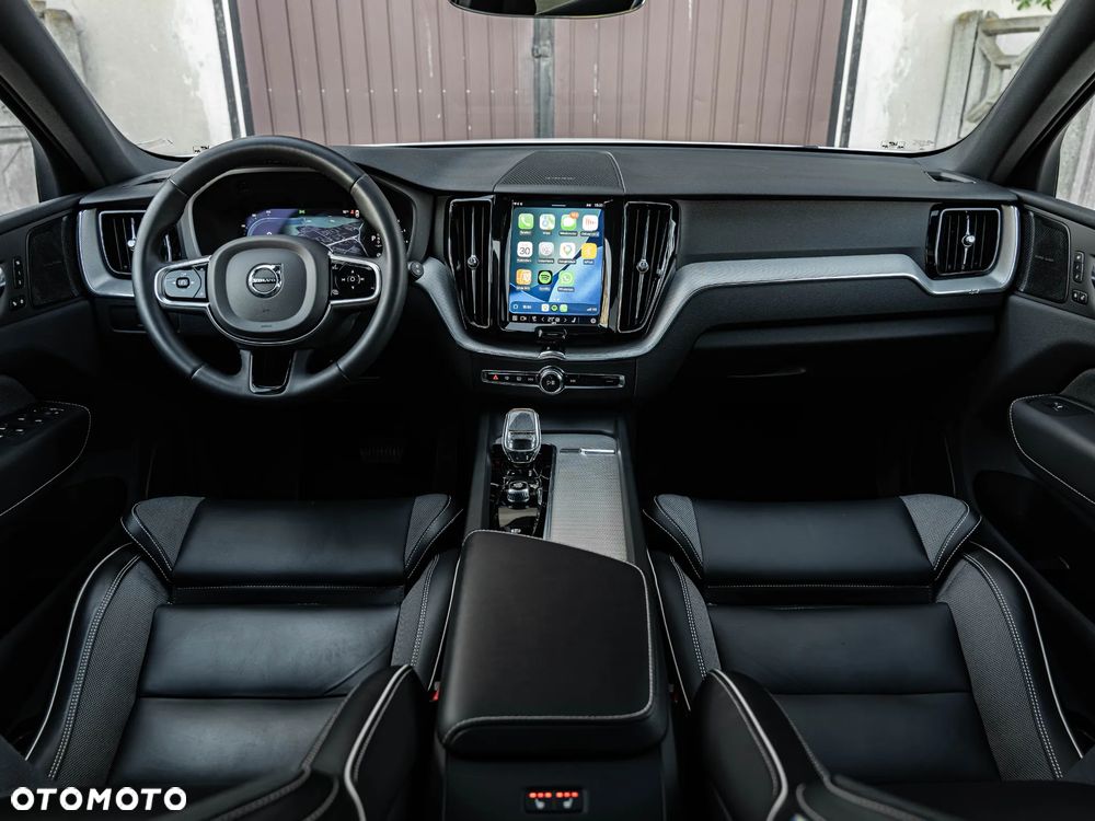 Volvo XC 60 B4 B Plus Dark - 6
