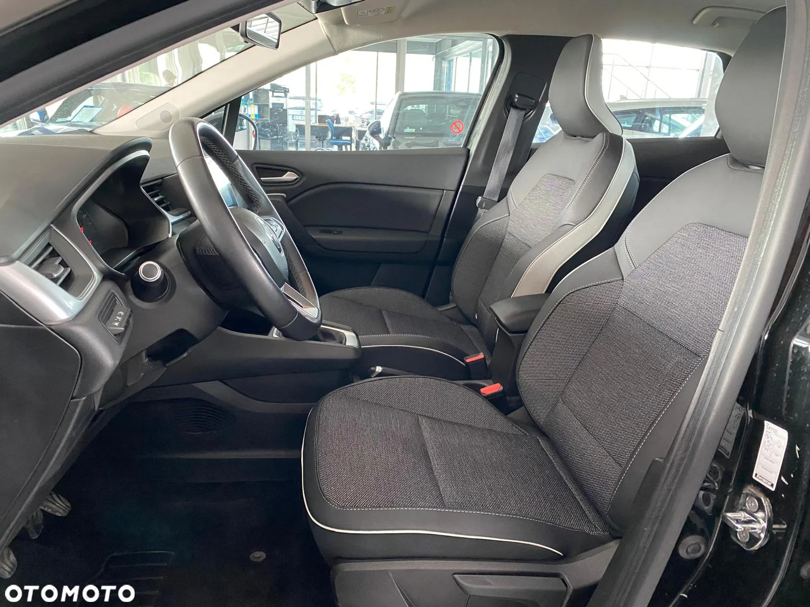 Renault Captur 1.0 TCe Intens - 24