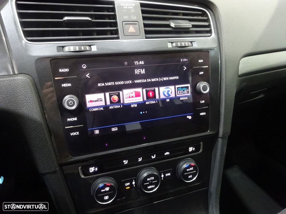 VW Golf Variant 1.6 TDi Confortline - 20