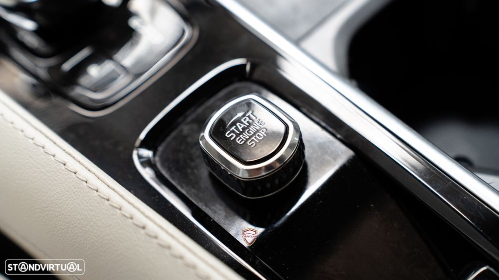 Volvo XC 90 T8 AWD Recharge Geartronic Inscription - 33