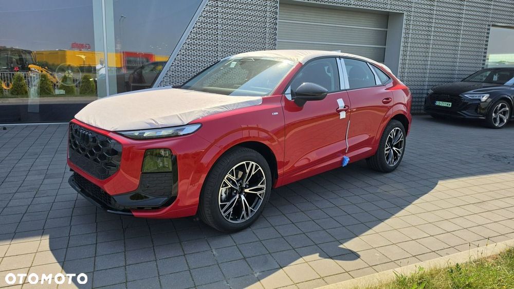 Audi Q3 Sportback - 5