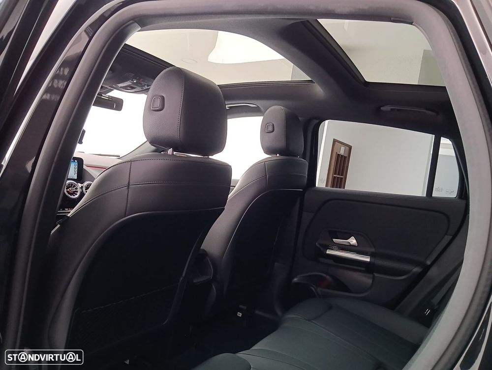 Mercedes-Benz EQA - 19