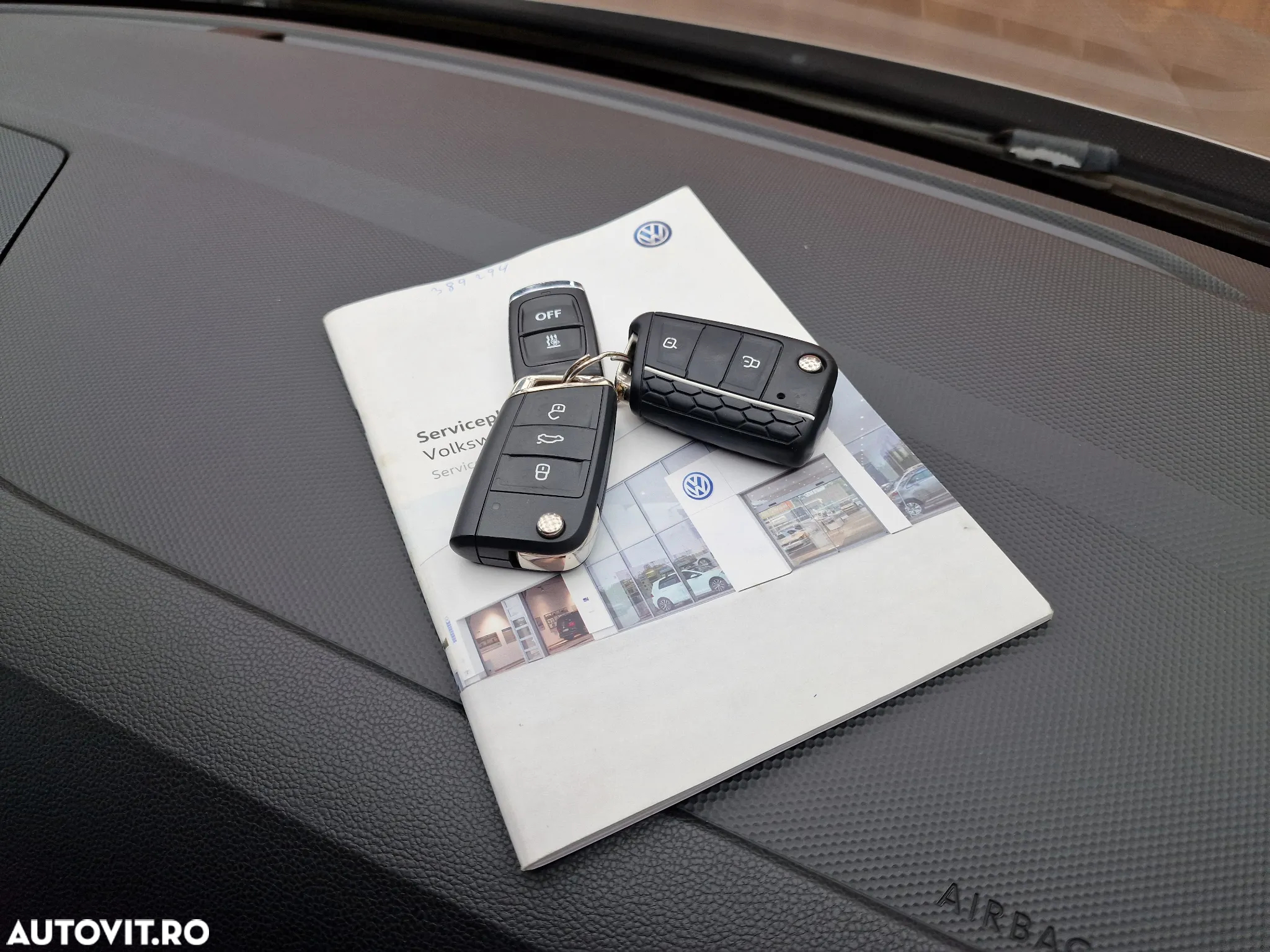 Volkswagen Tiguan - 26