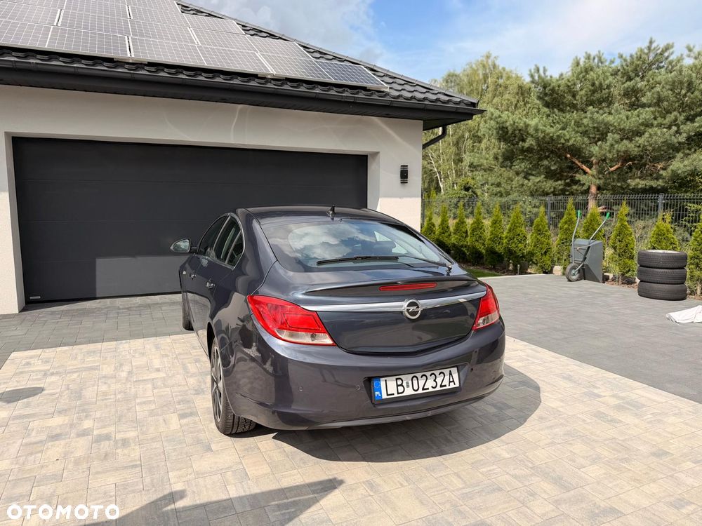 Opel Insignia 1.8 - 7