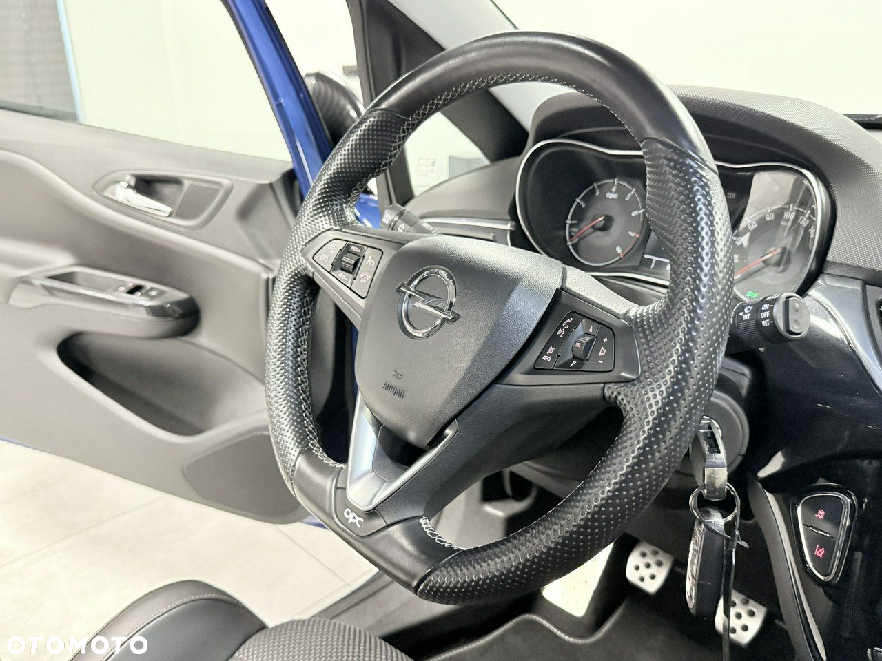 Opel Corsa 1.6 Turbo OPC - 36
