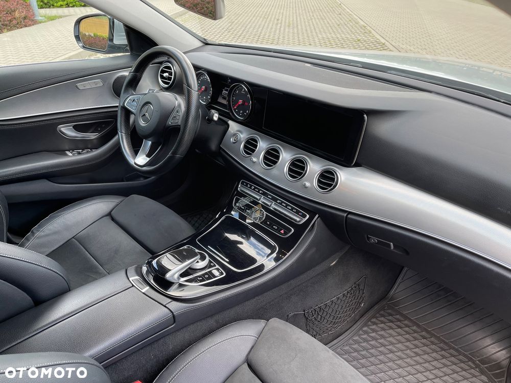 Mercedes-Benz Klasa E 220 d 9G-TRONIC Avantgarde - 11
