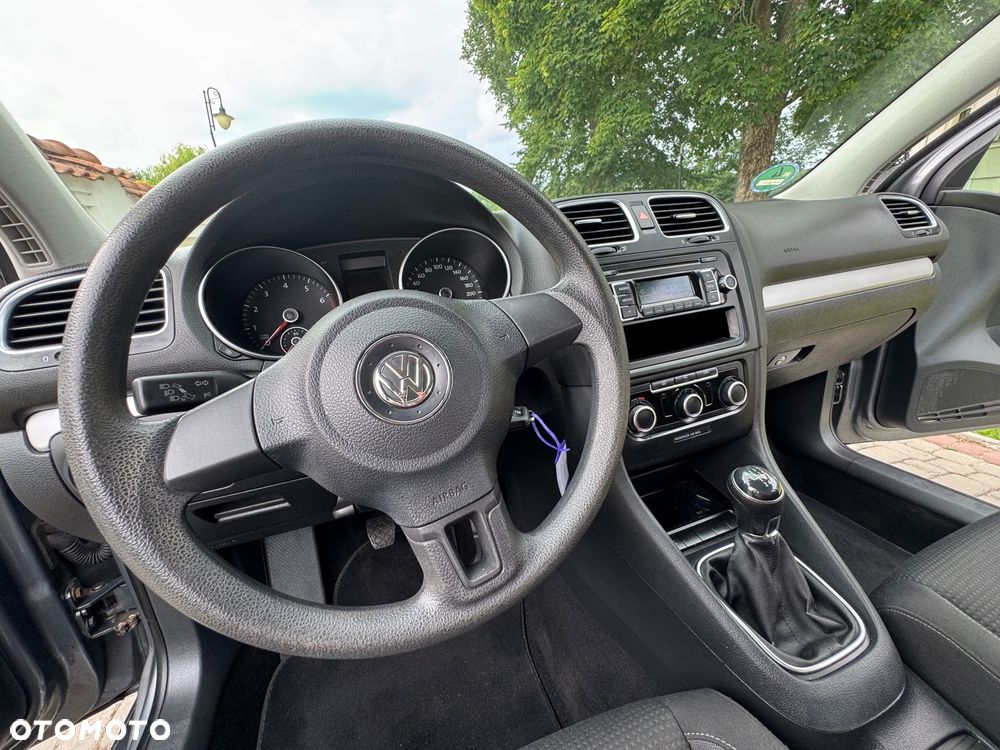 Volkswagen Golf - 12