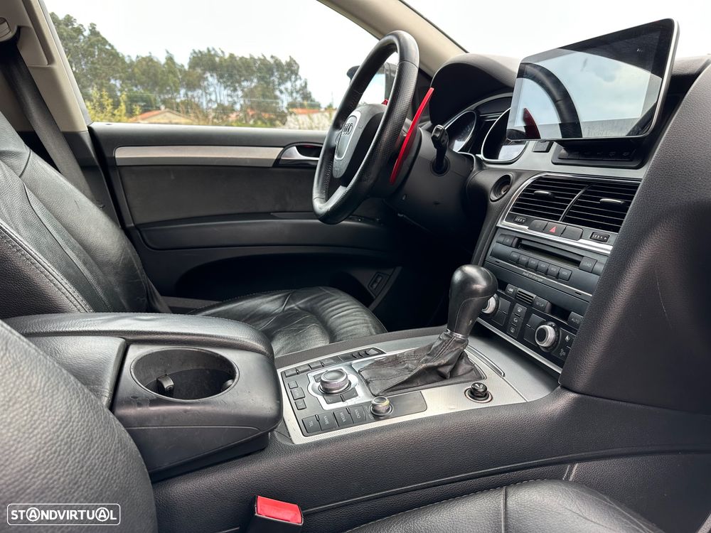 Audi Q7 3.0 V6 TDi quattro Tiptronic - 15