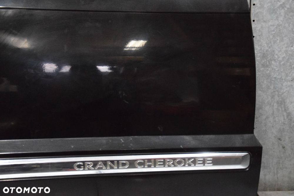 JEEP GRAND CHEROKEE WK DRZWI PRAWE PRZÓD - 10