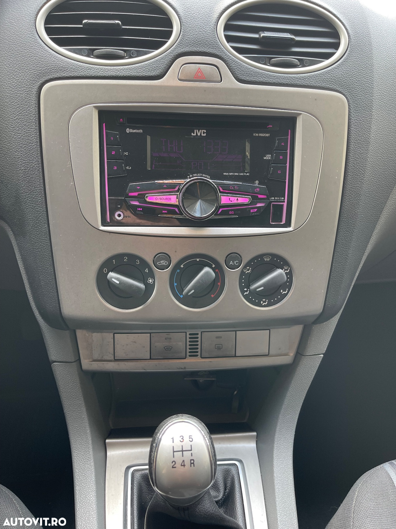 Ford Focus 1.6 TDCi DPF Concept - 12