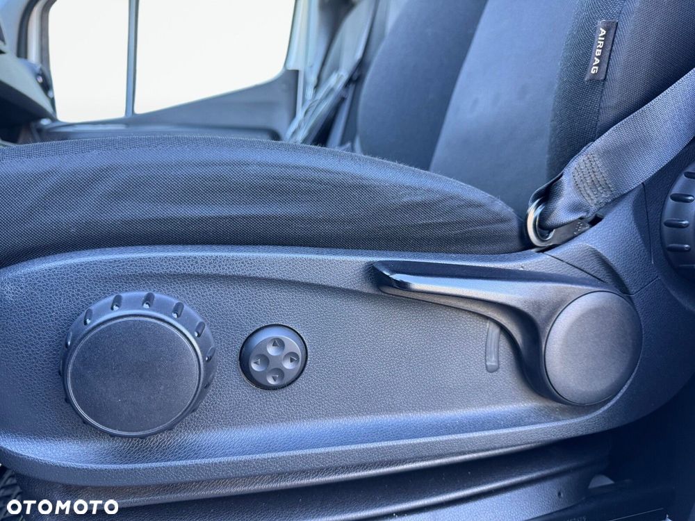 Mercedes-Benz Sprinter Sprinter - 24