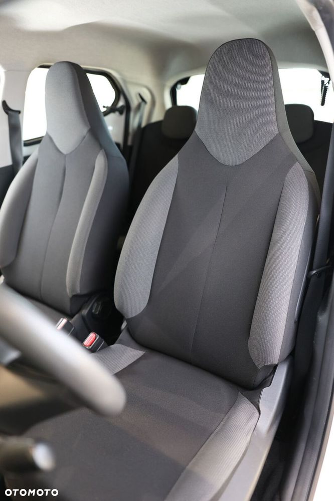 Toyota Aygo - 8