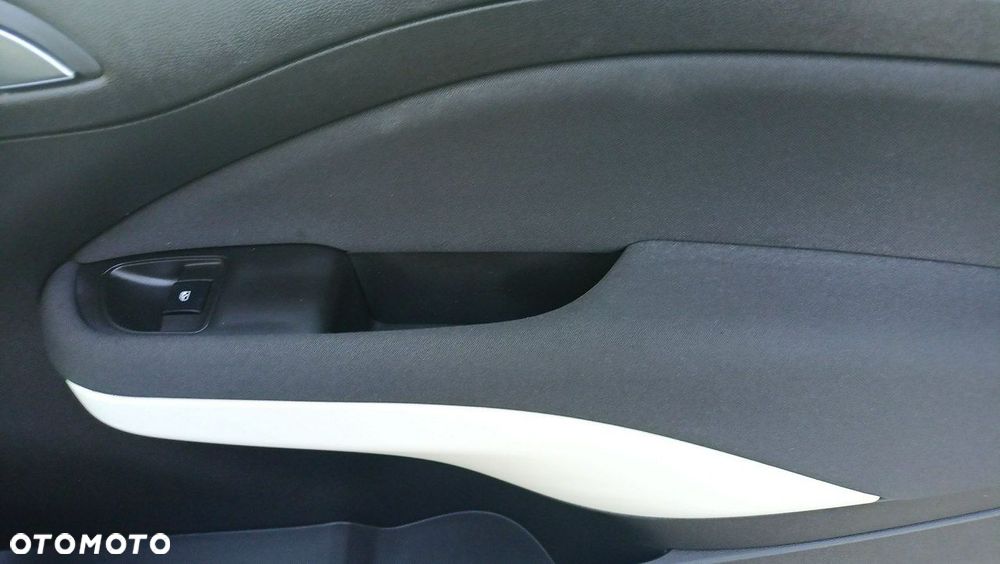 Opel Adam - 26