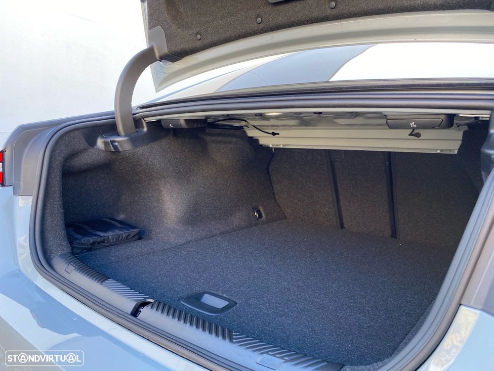 BMW i5 eDrive40 - 31