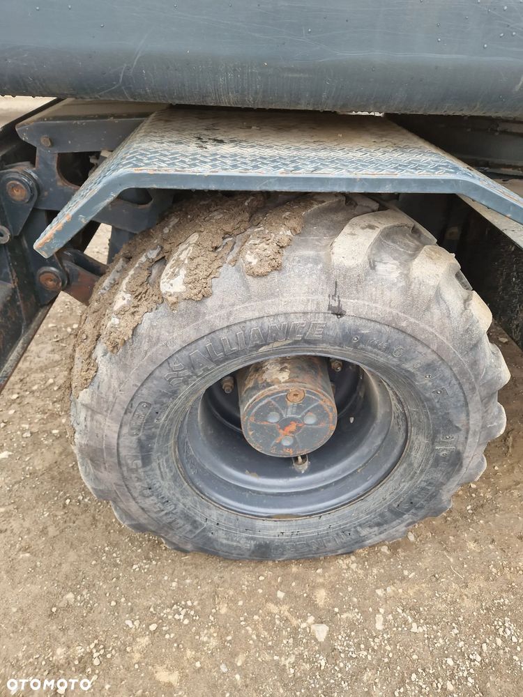 Hyundai HW140 - 24