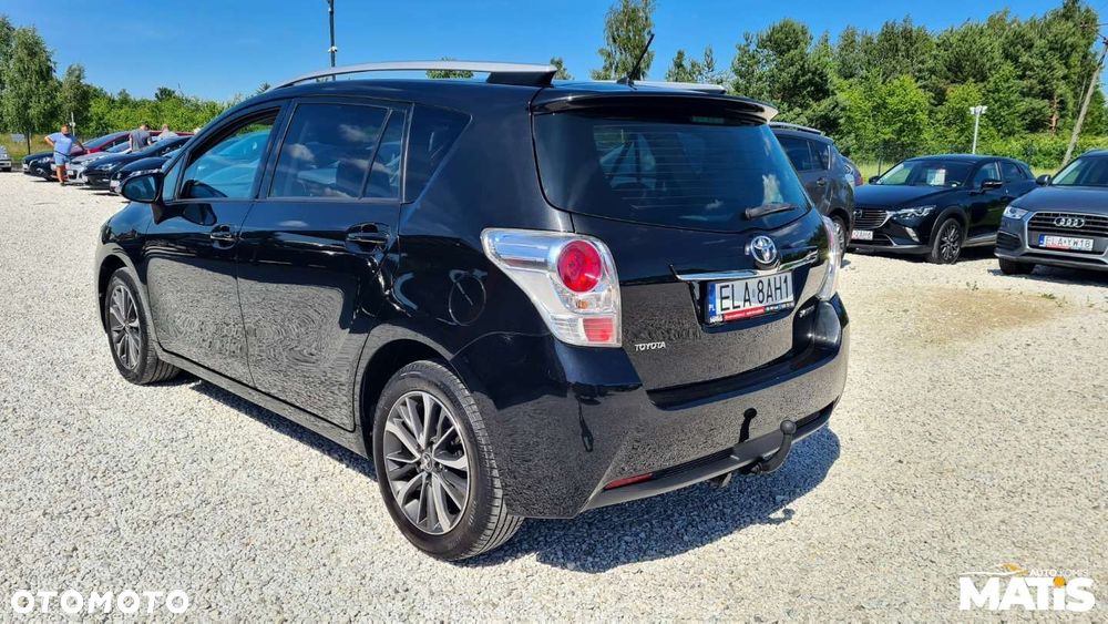 Toyota Verso - 17