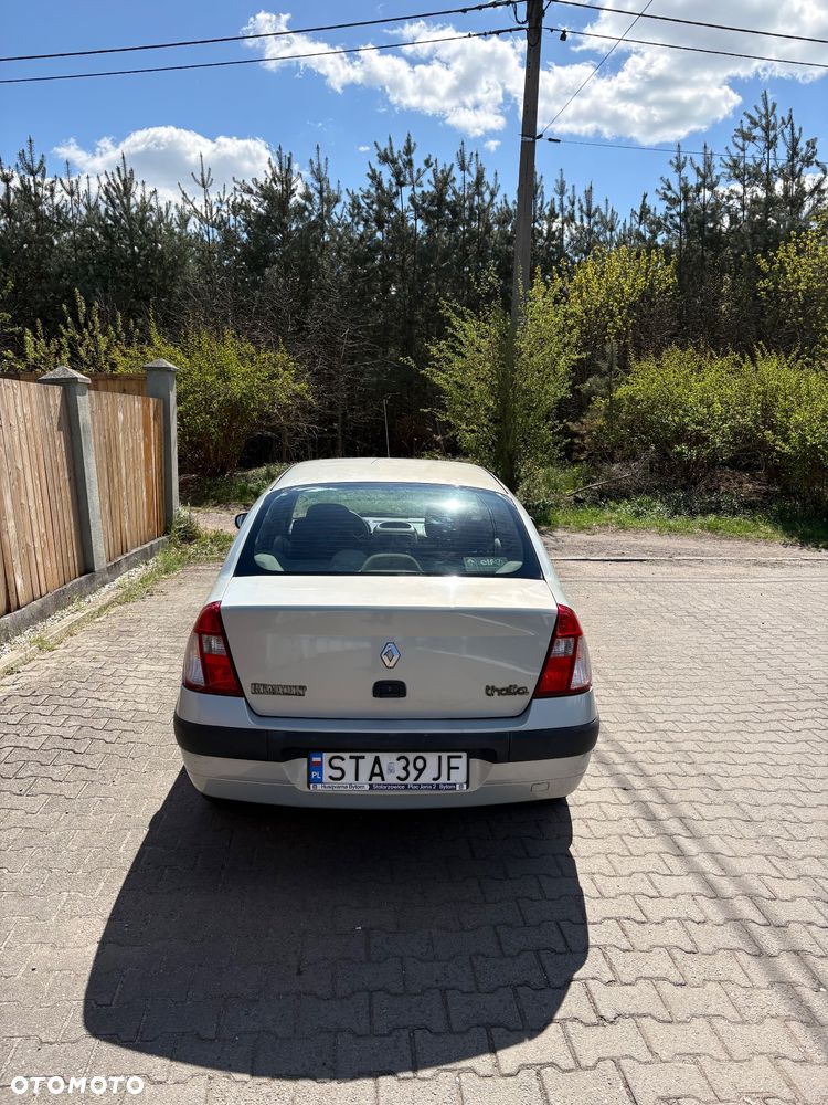 Renault Thalia 1.4 16V Expression - 6