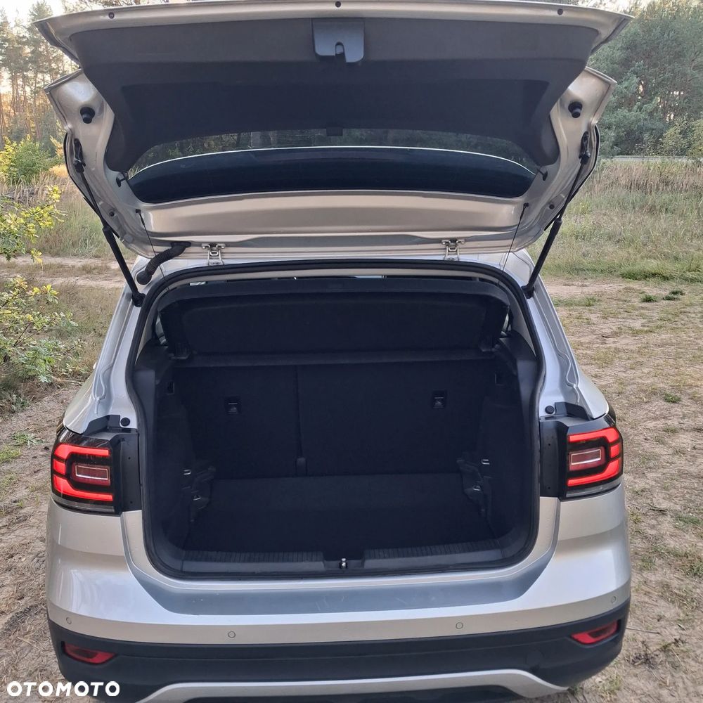 Volkswagen T-Cross - 21