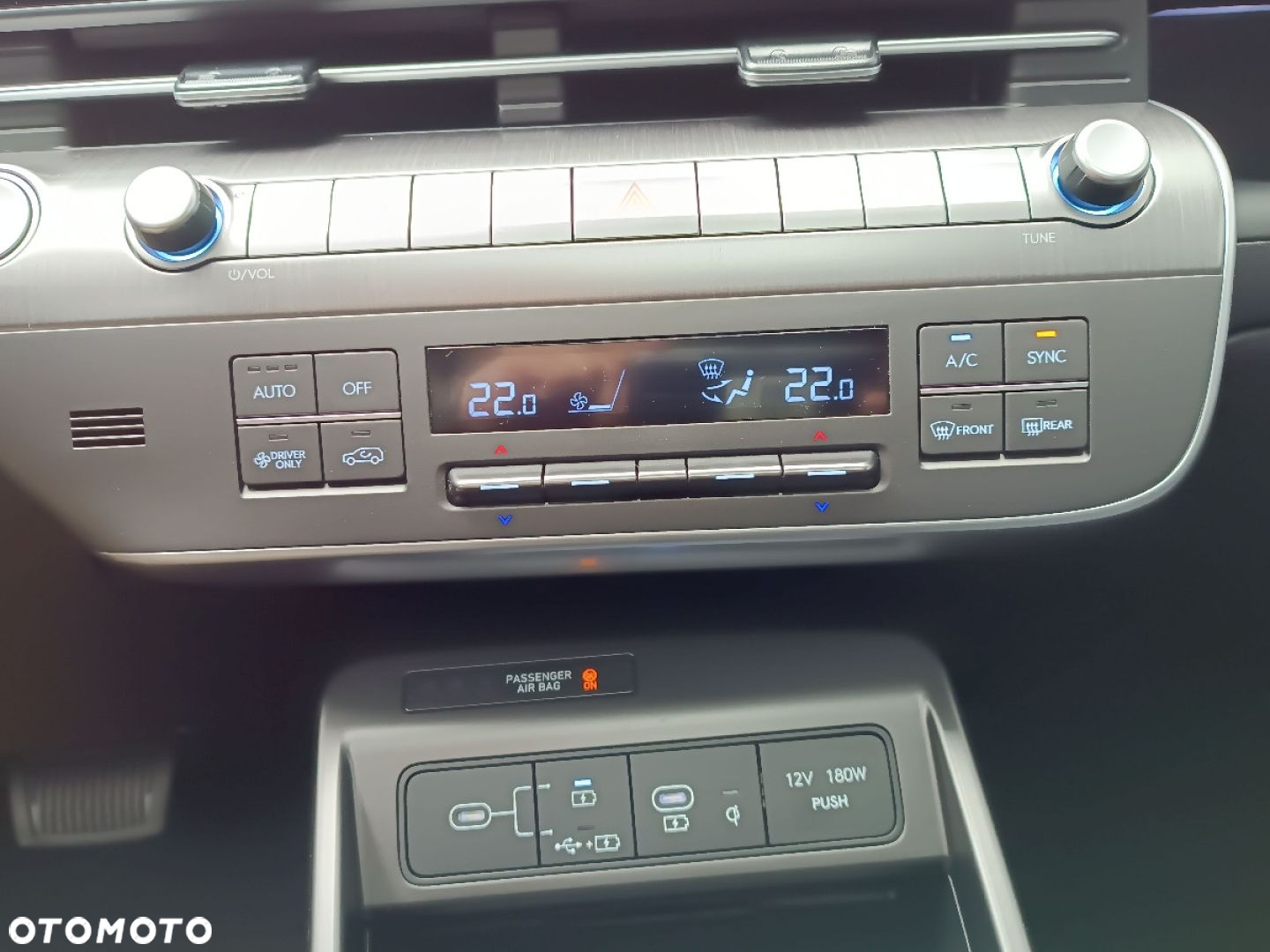 Hyundai Kona - 21