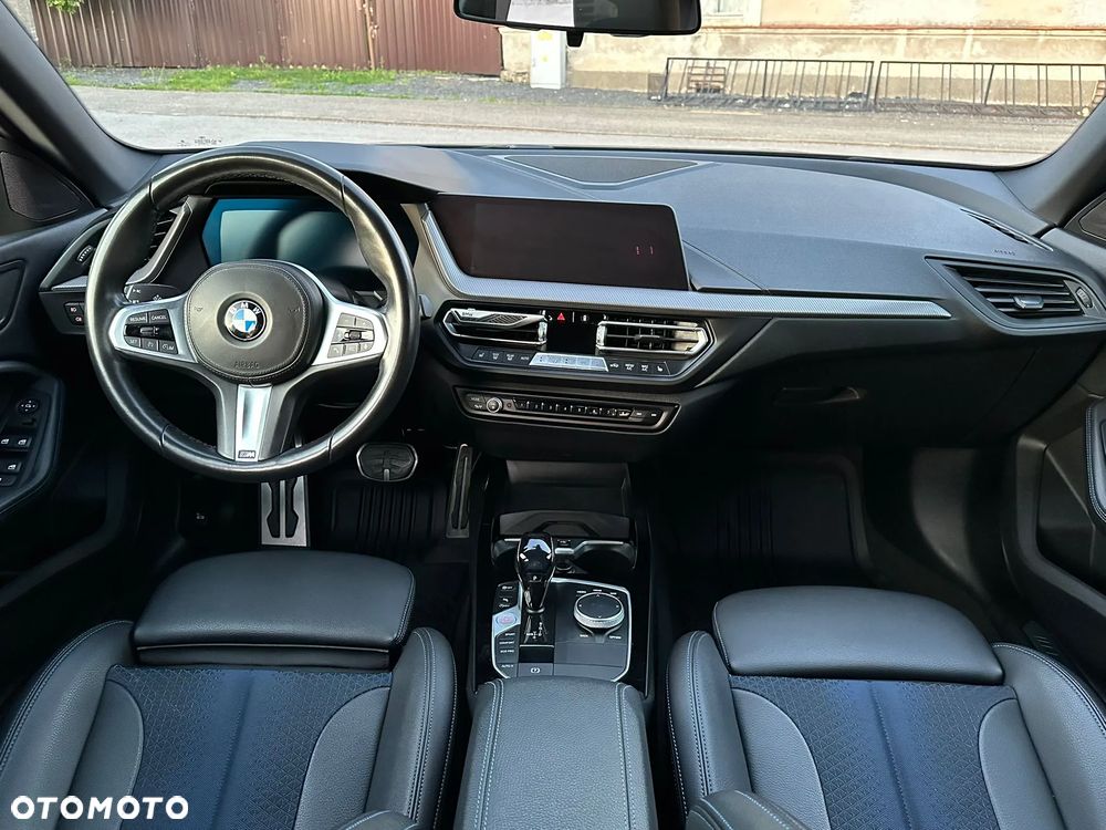 BMW Seria 2 218i Sport Line - 13