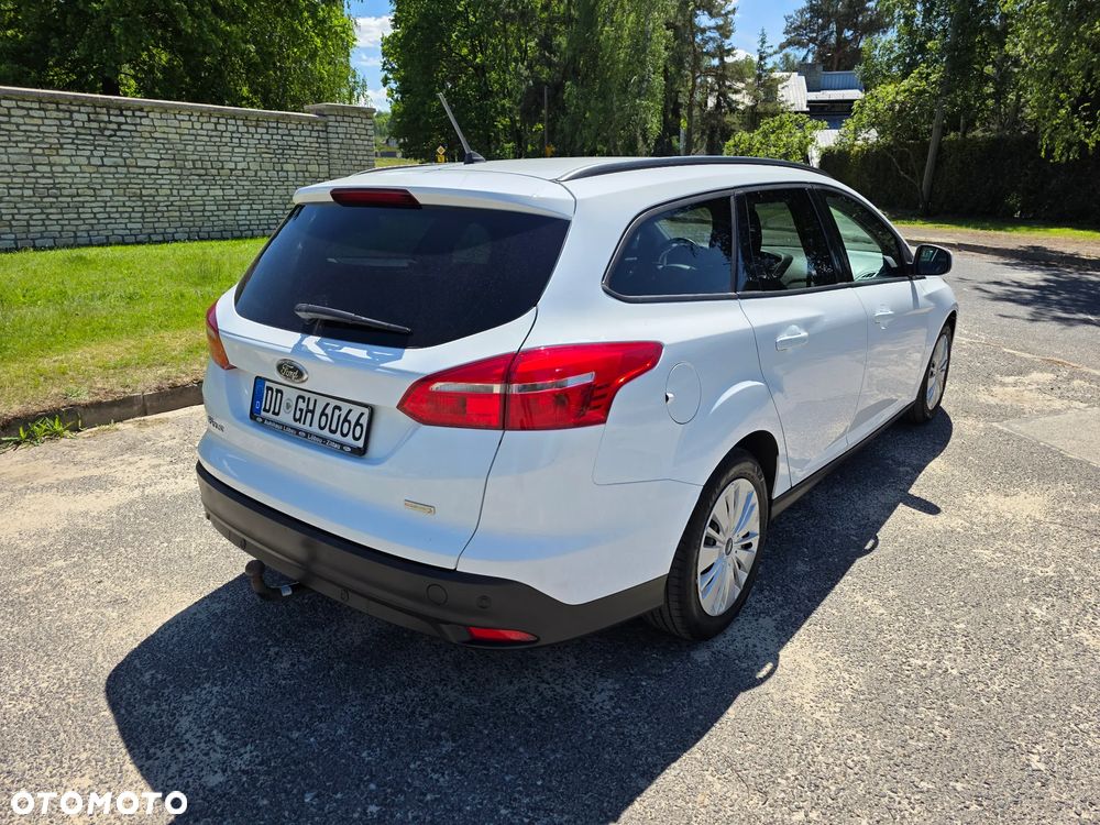 Ford Focus 1.0 EcoBoost Gold X (Edition) - 11
