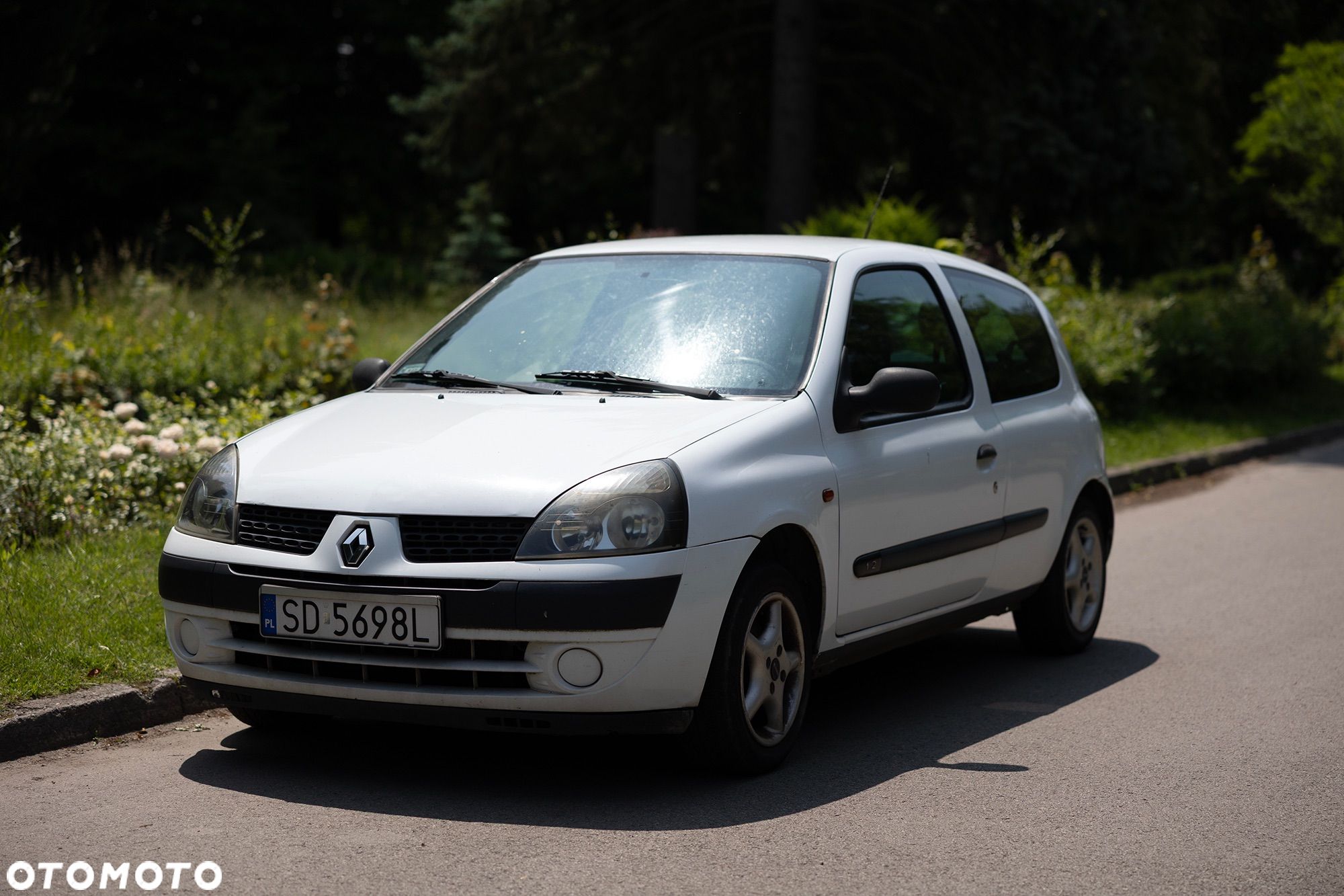 Renault Clio - 1