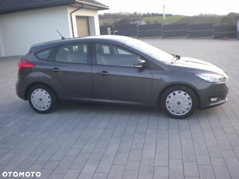 Ford Focus 1.5 TDCi Trend ECOnetic ASS - 5