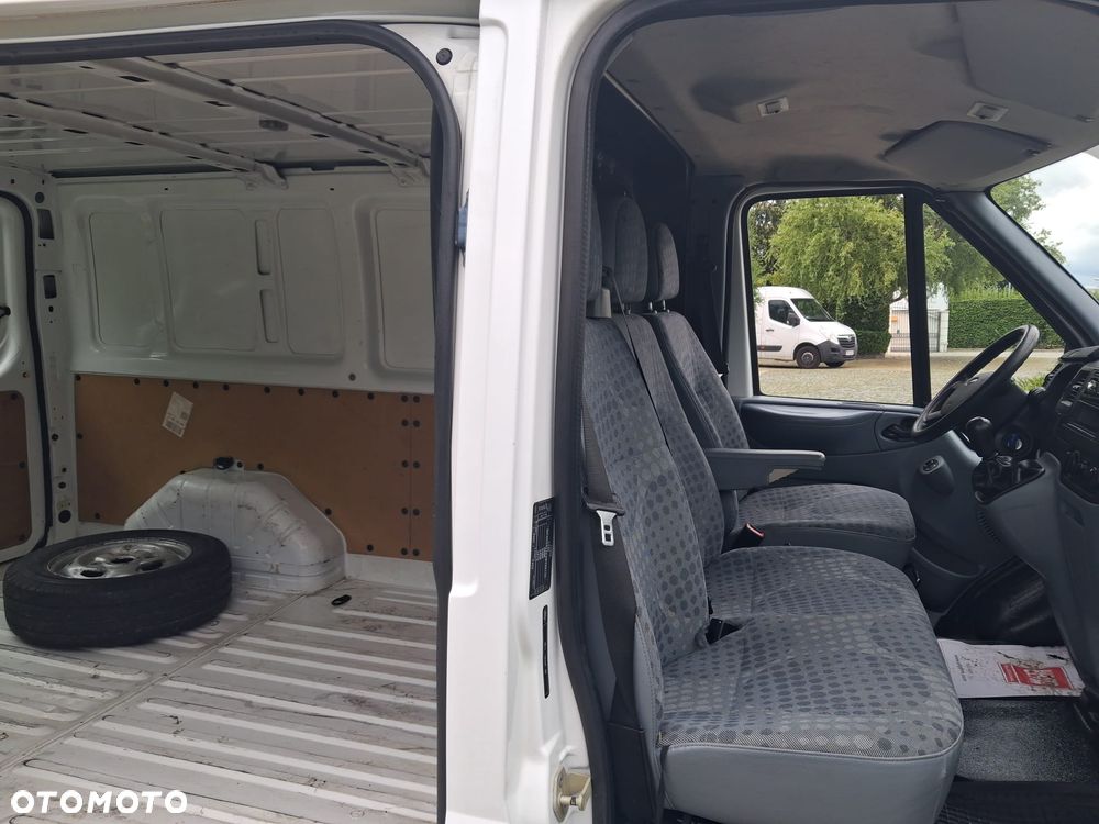 Ford TRANSIT - 23