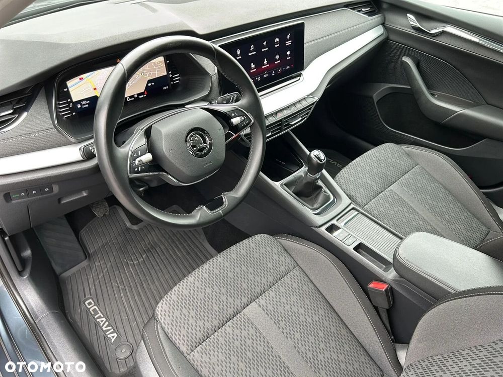 Skoda Octavia 1.5 TSI ACT Style - 8