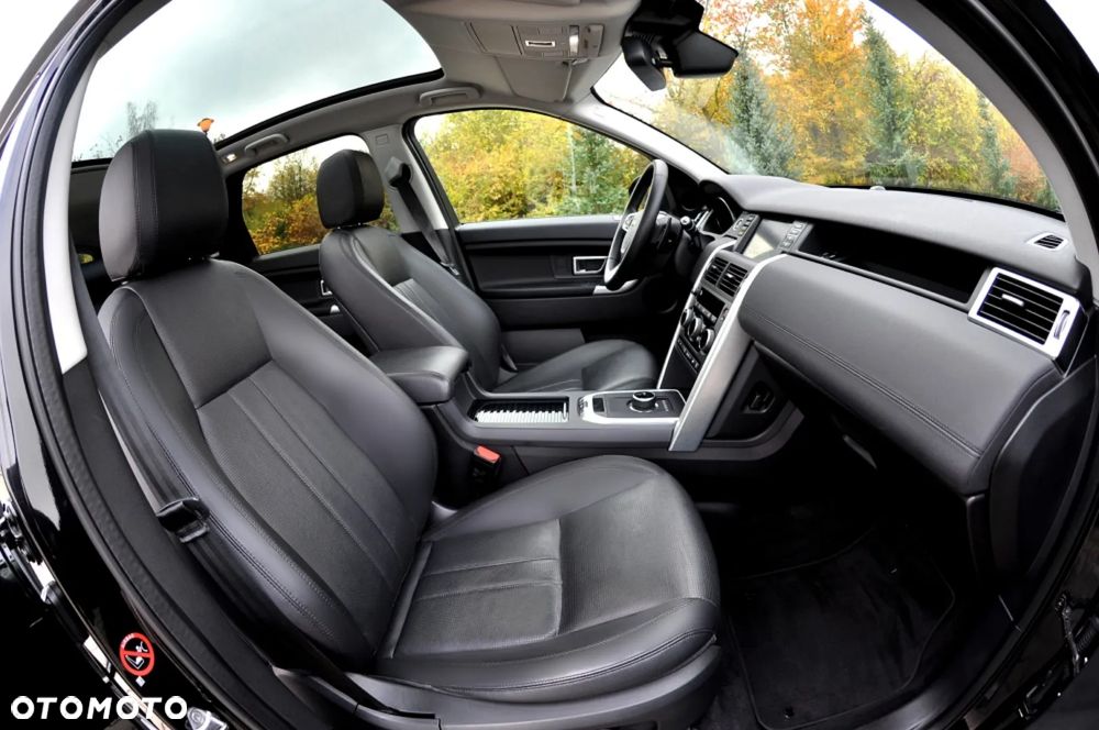 Land Rover Discovery Sport TD4 HSE Luxury - 19