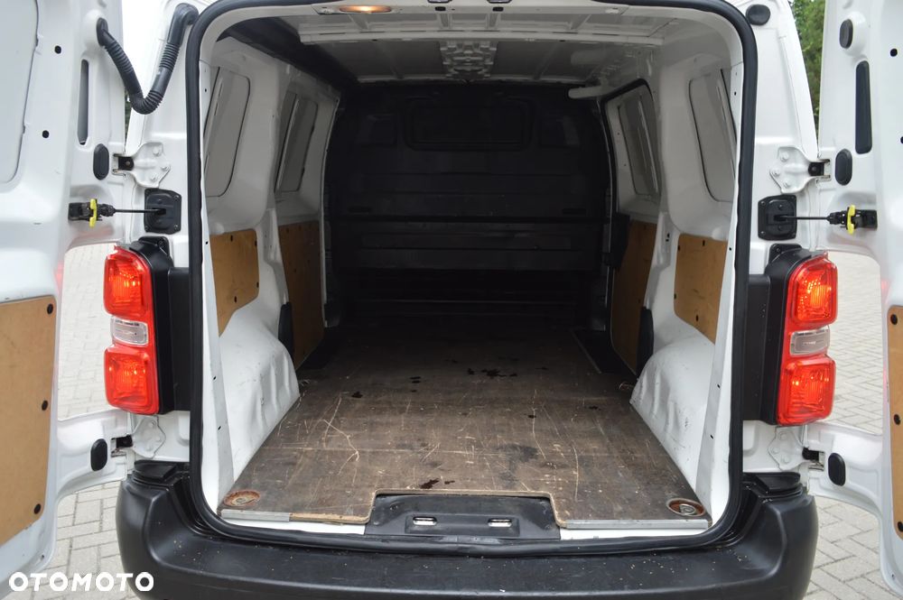 Peugeot EXPERT - 11
