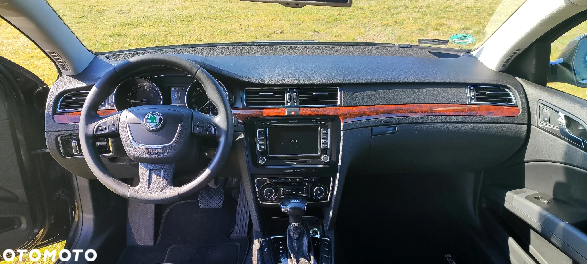 Skoda Superb 2.0 TDI Elegance DSG - 14